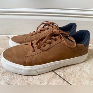 Kids Brown Casual Sneakers with Navy Collar